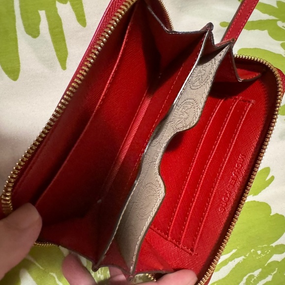Michael Kors Zip Card Holder Wallet - Picture 3 of 3